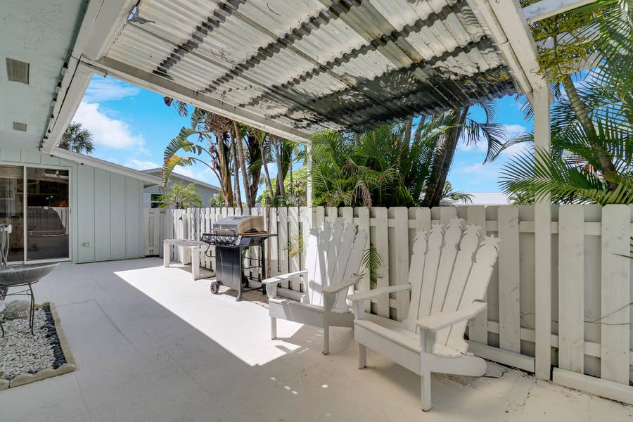 Property photo for 1329 Chippewa Street, Jupiter, FL