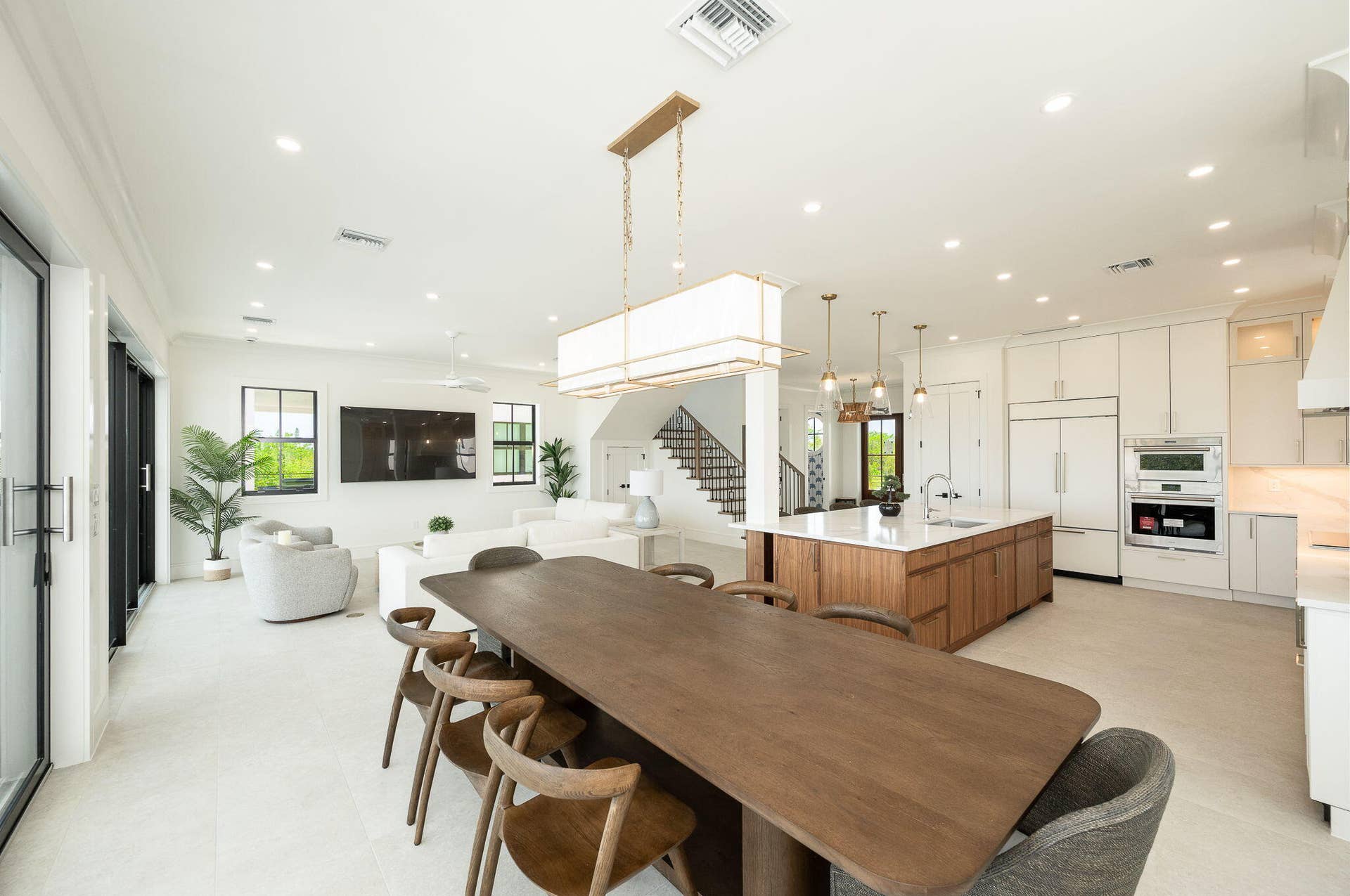 34-web-or-mls-NDP-231-E-Shore-6--7