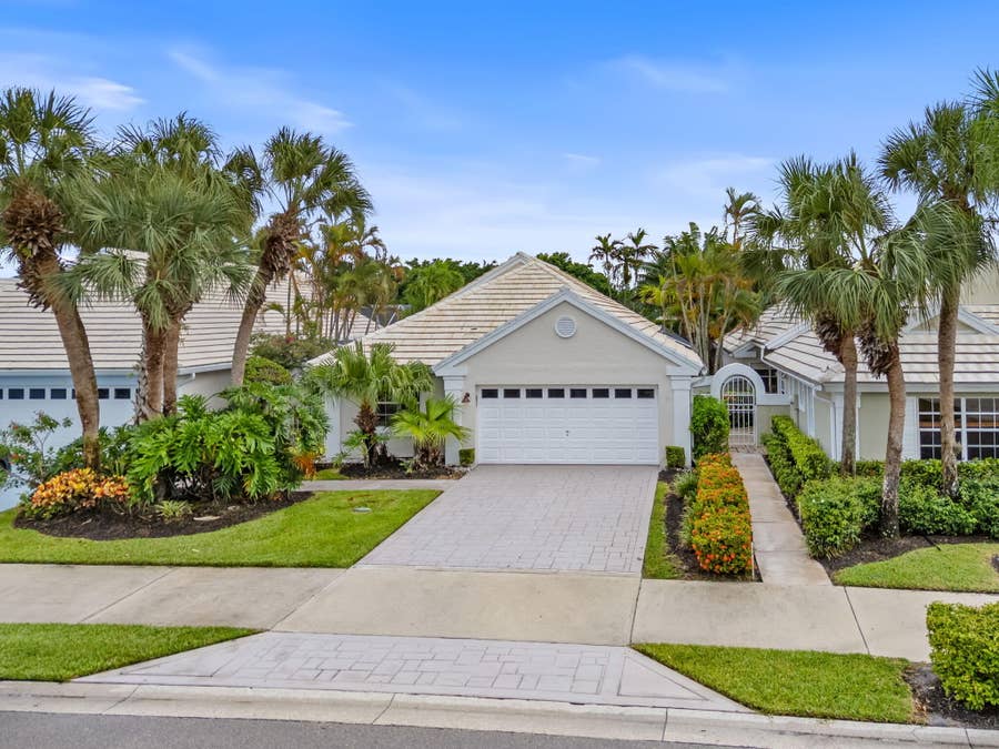 Property photo for 9190 Heathridge Drive, West Palm Beach, FL