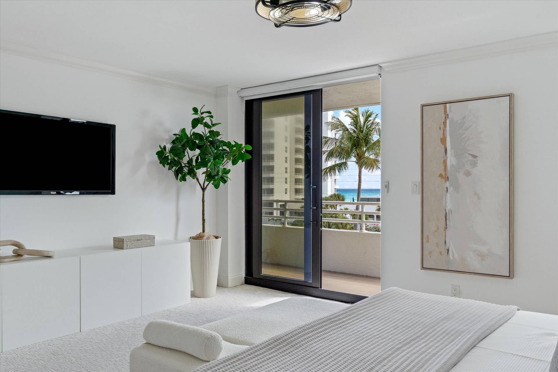 PRIMARY BEDROOM VIEW
