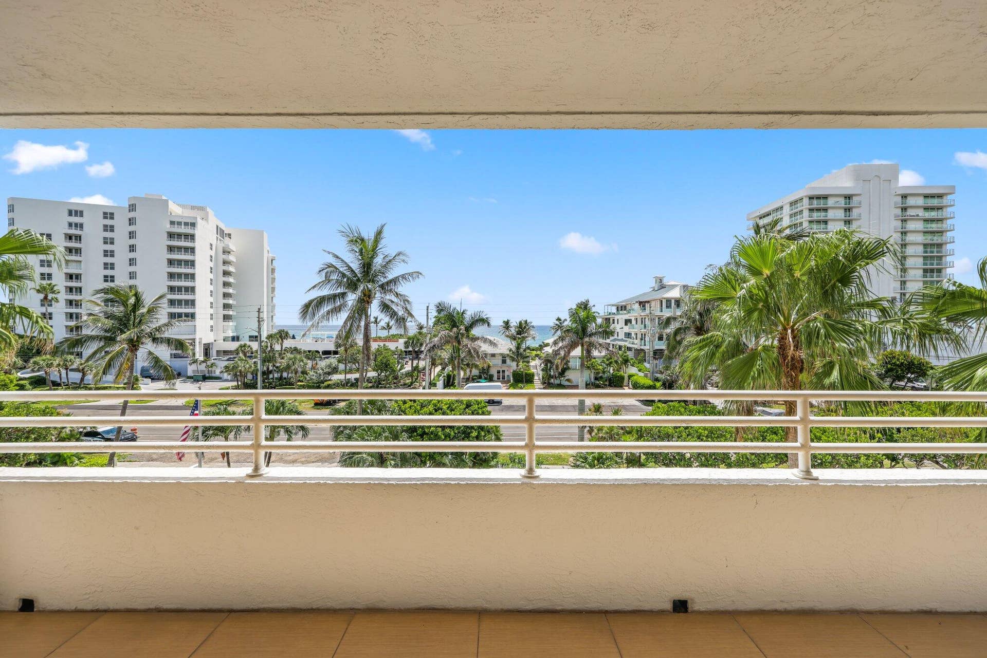OCEAN VIEW BALCONY