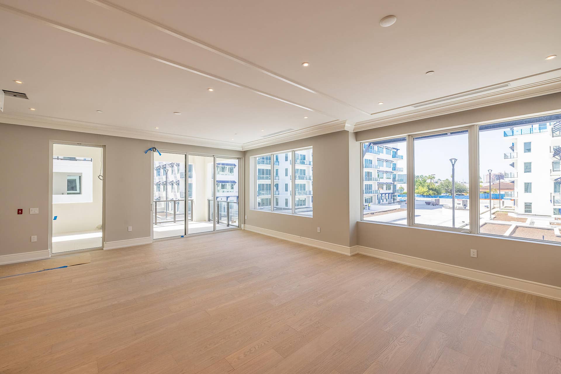 1011 Us Highway 1, #C206, Juno Beach, FL 33408 11-Caretta Model Unit Living Room