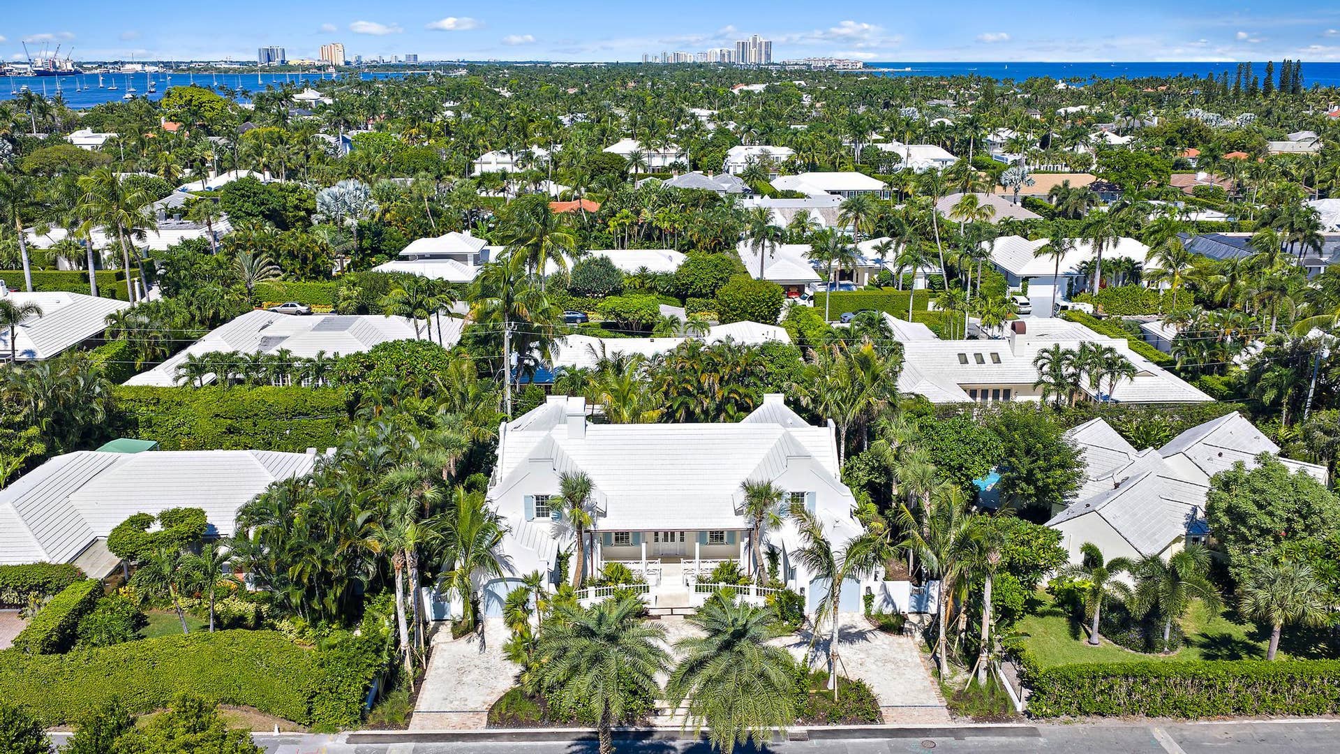 269 Jamaica Ln-8