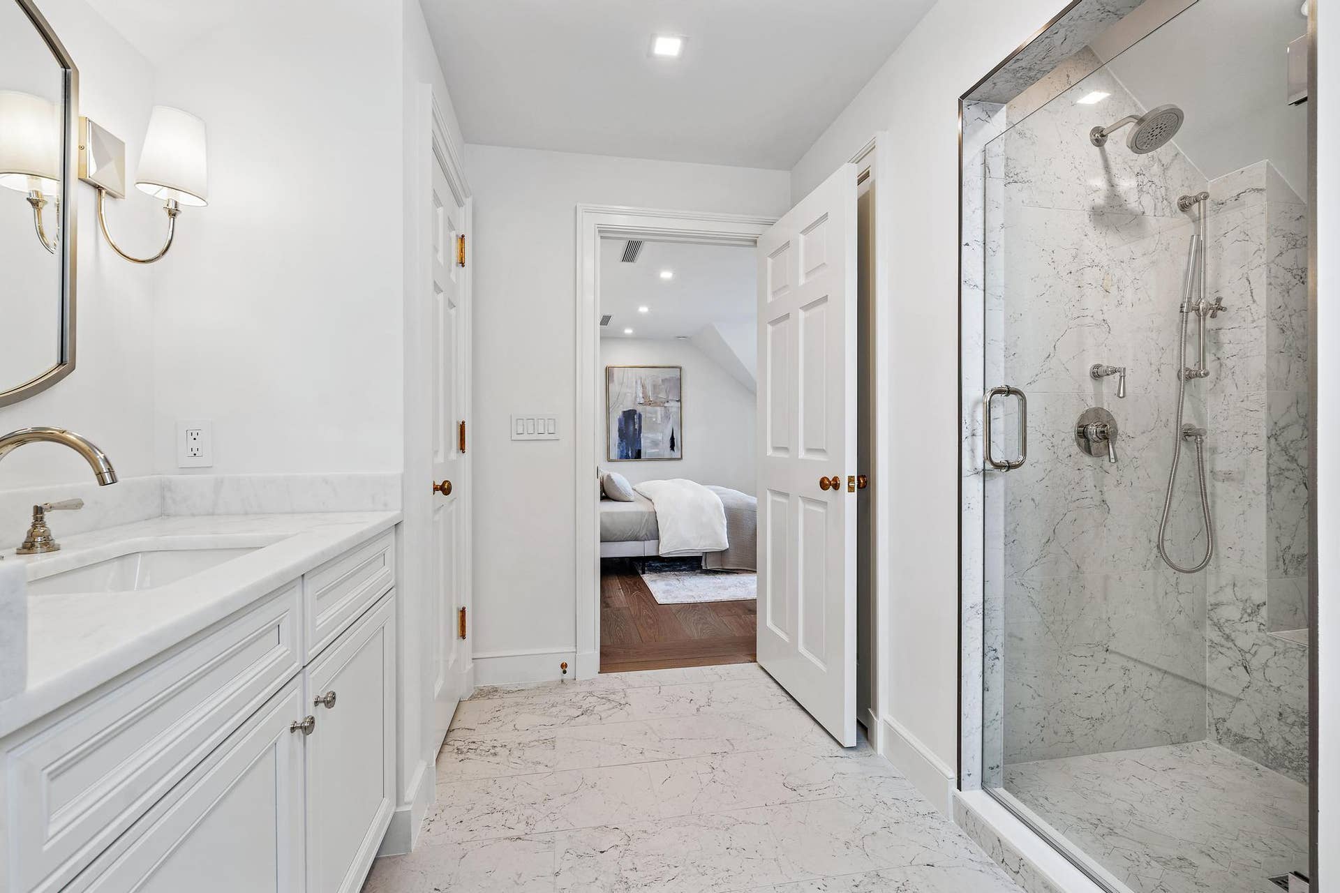 269 Jamaica Ln-37