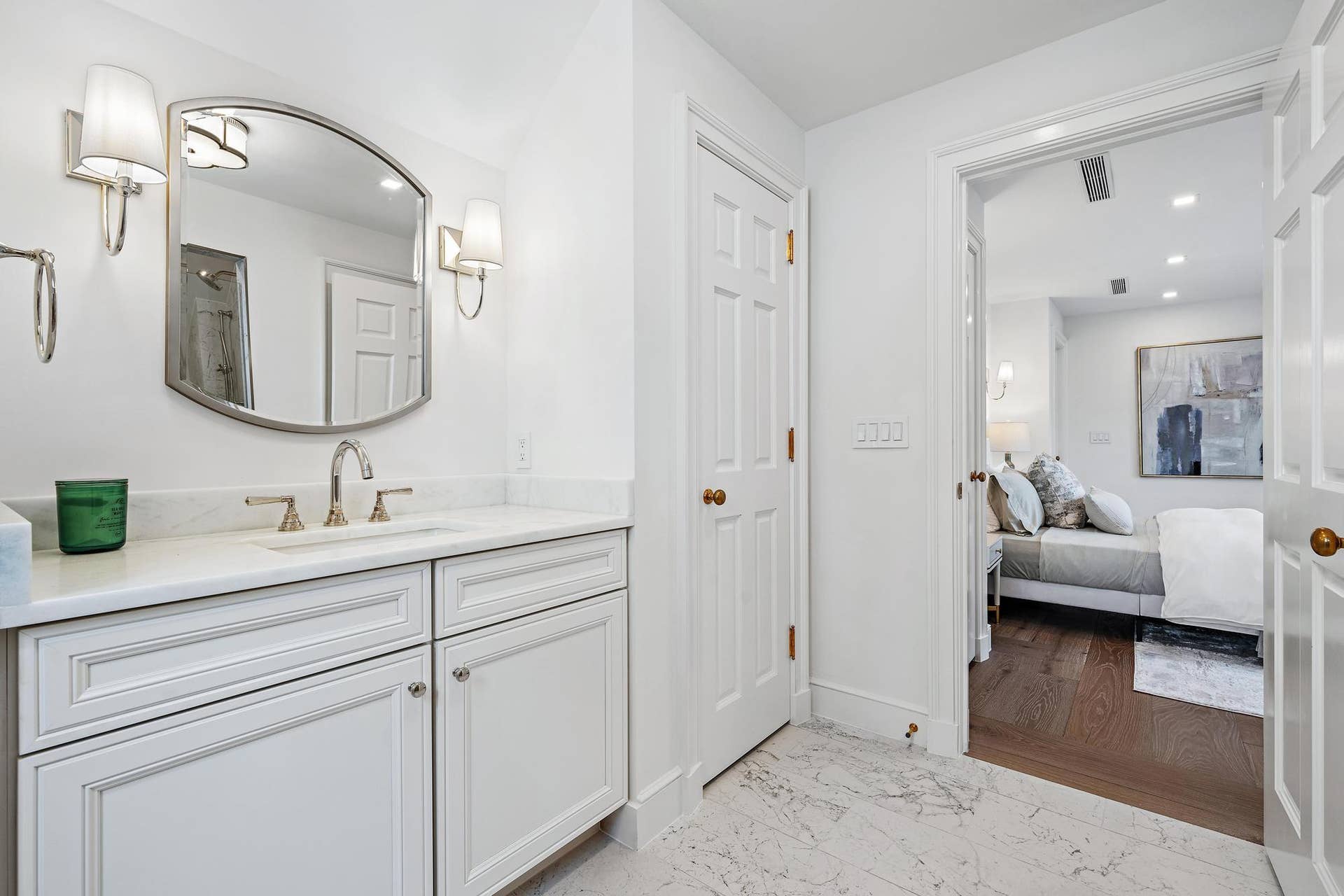 269 Jamaica Ln-38