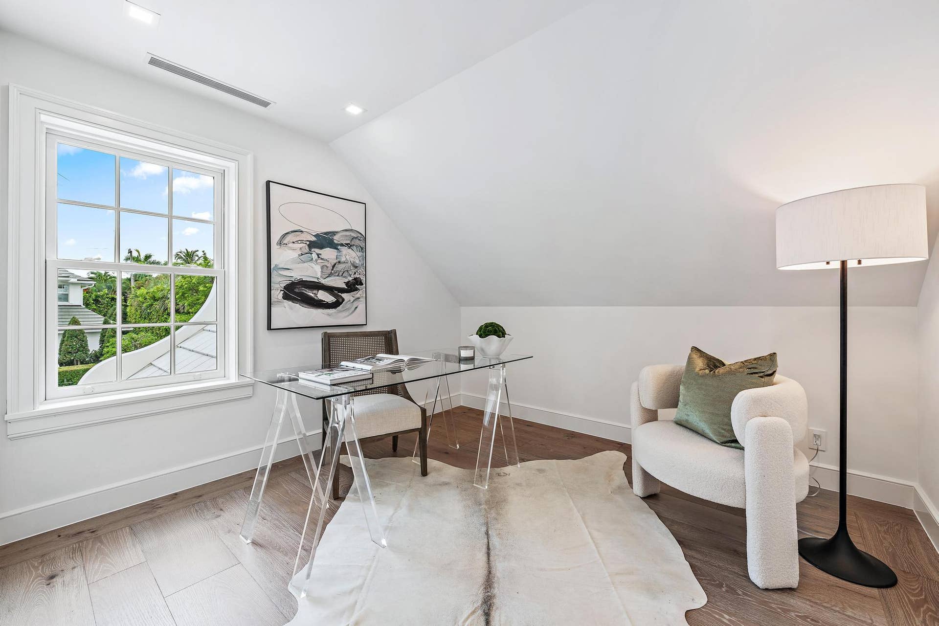 269 Jamaica Ln-33