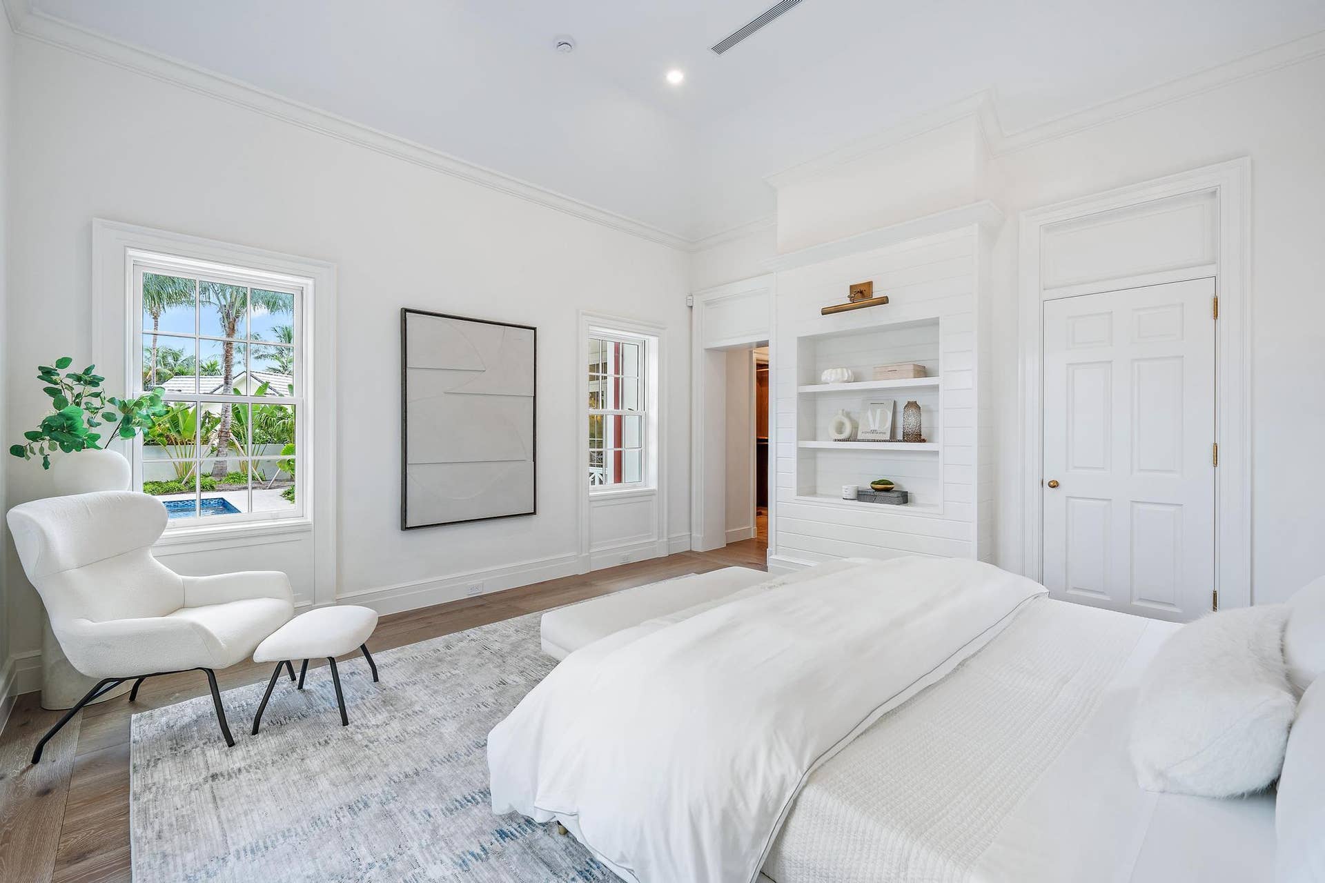 269 Jamaica Ln-9