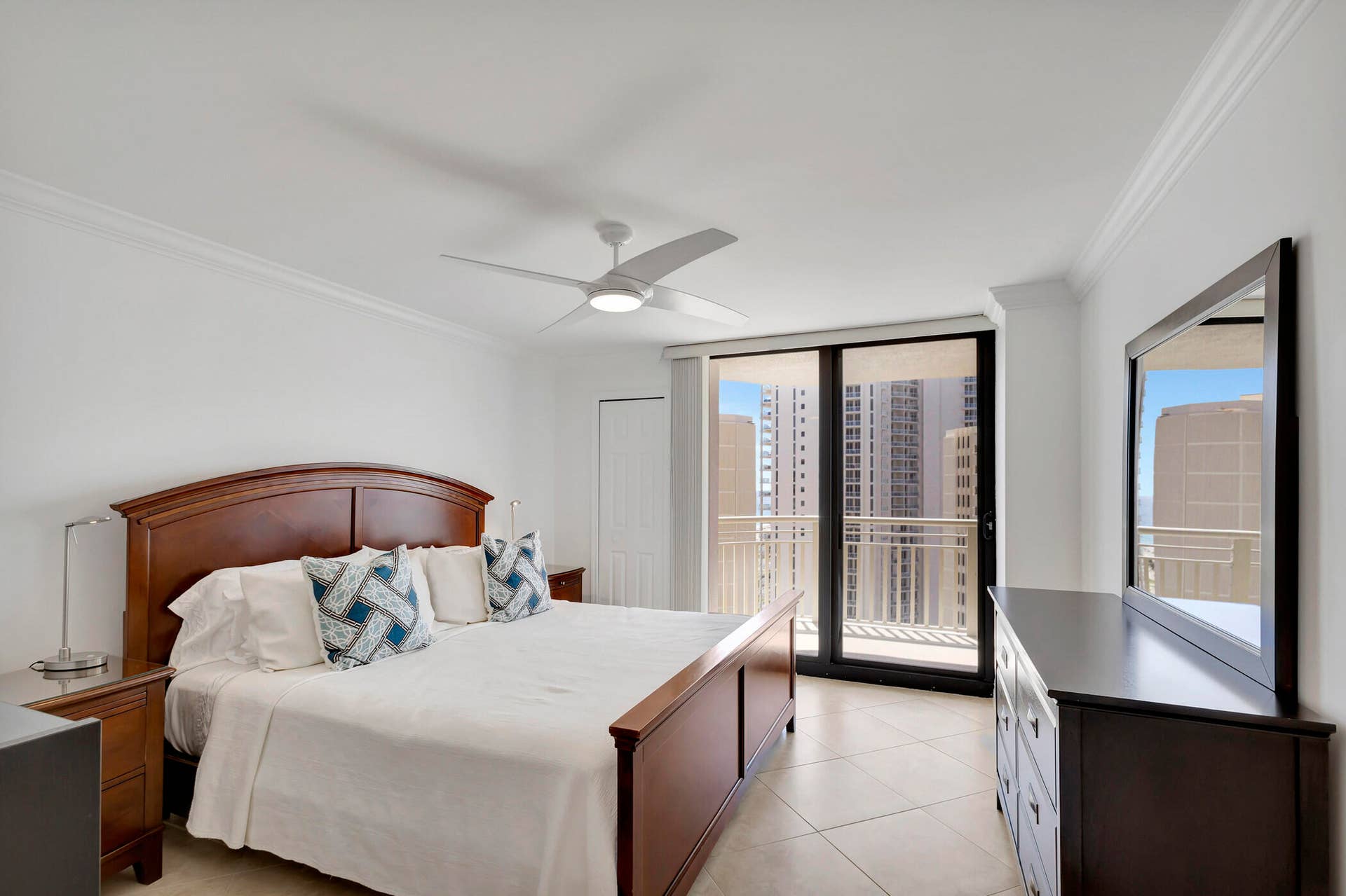 3000 N Ocean Drive, #22 G, Singer Island, FL 33404 Primary Bedroom