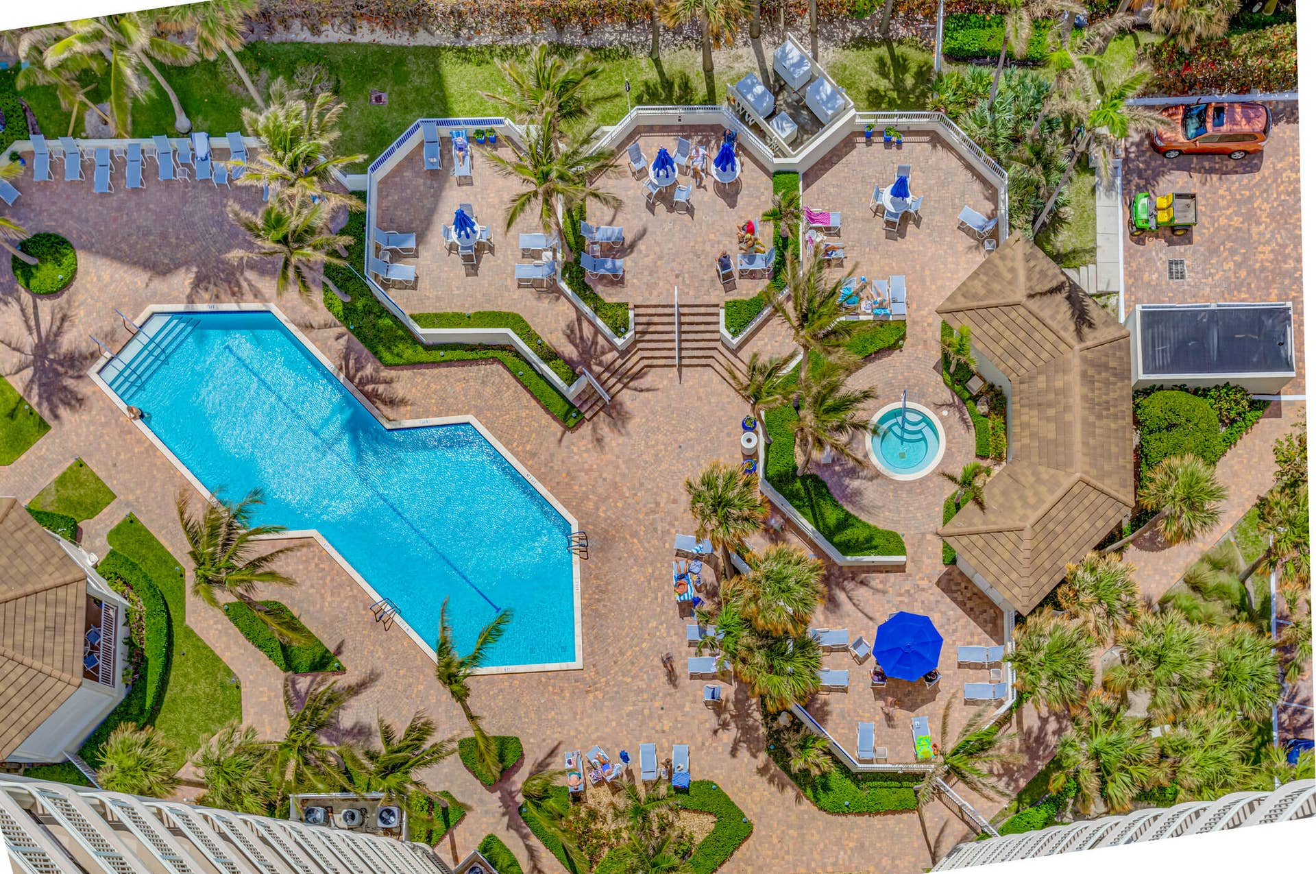 3000 N Ocean Drive, #22 G, Singer Island, FL 33404 Pool Deck