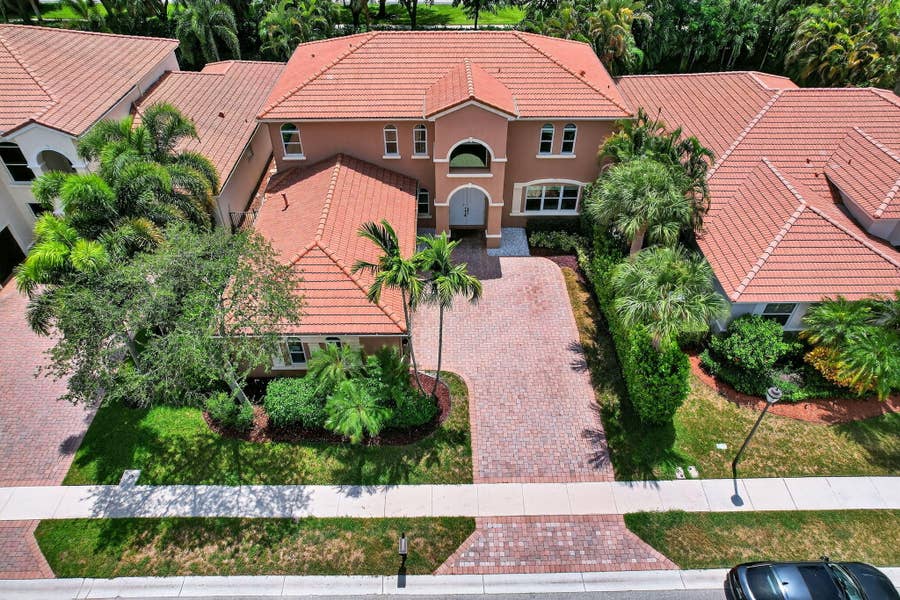 Property photo for 247 Sedona Way, Palm Beach Gardens, FL