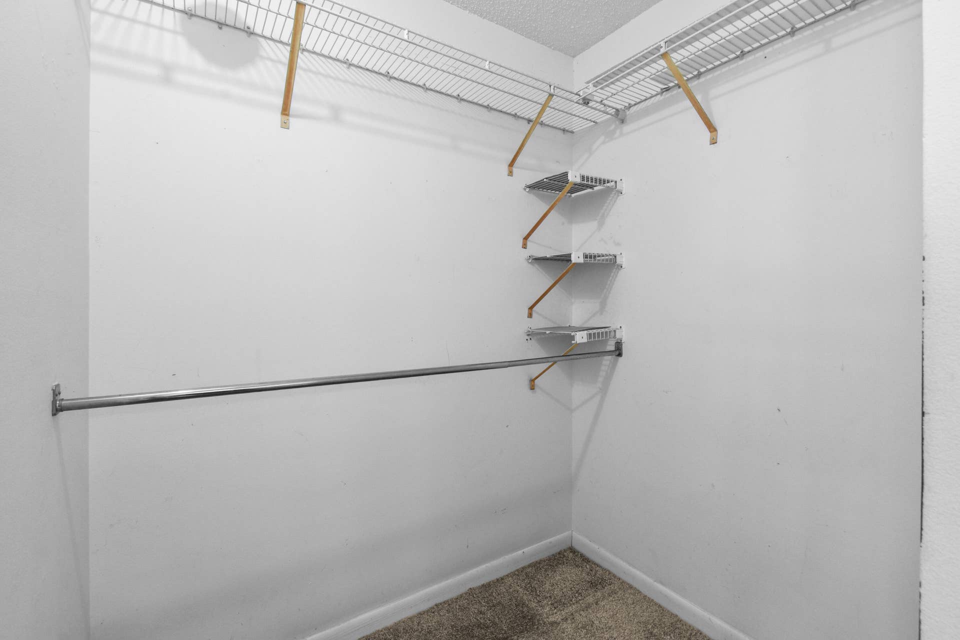 Walk in closet