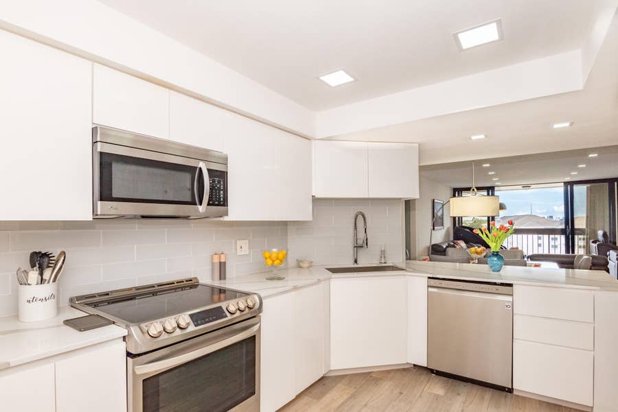 Property photo for 2400 Presidential Way, #801, West Palm Beach, FL
