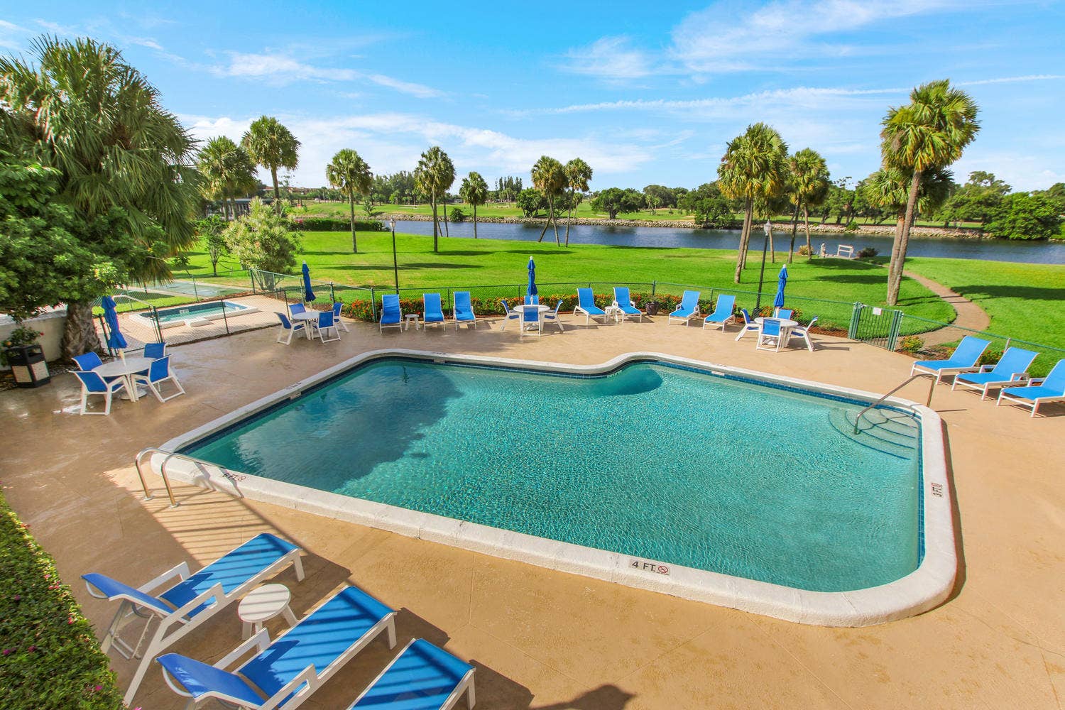 336 Golfview Road, #1016, North Palm Beach, FL 33408 Pool
