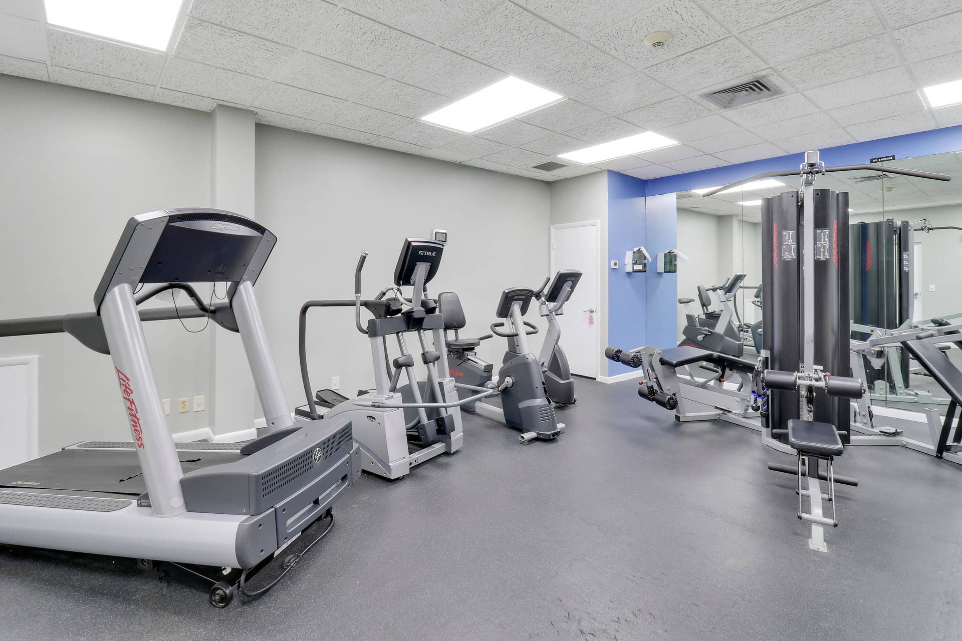 336 Golfview Road, #1016, North Palm Beach, FL 33408 Gym