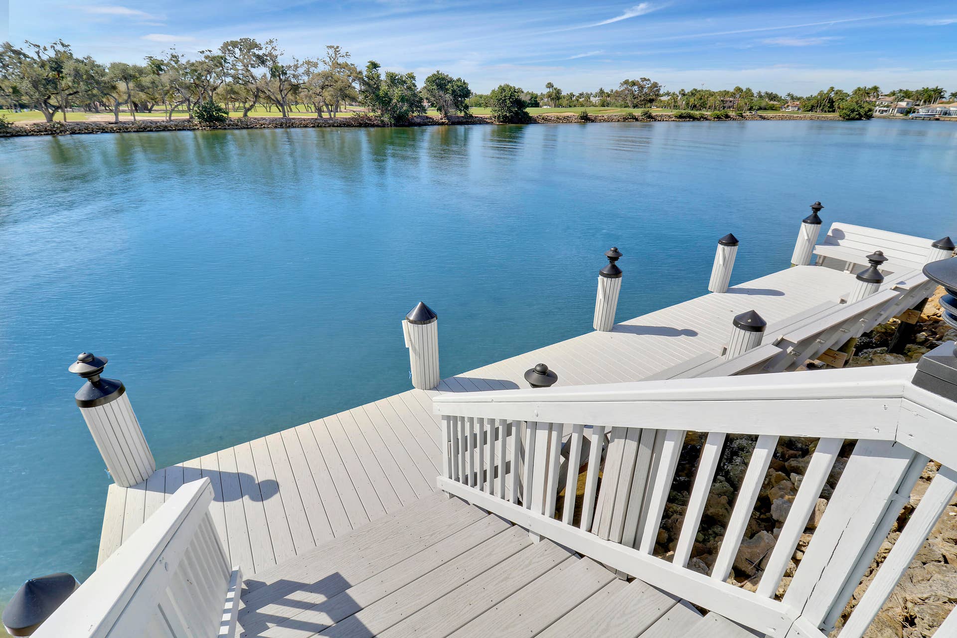 336 Golfview Road, #1016, North Palm Beach, FL 33408 Day Dock