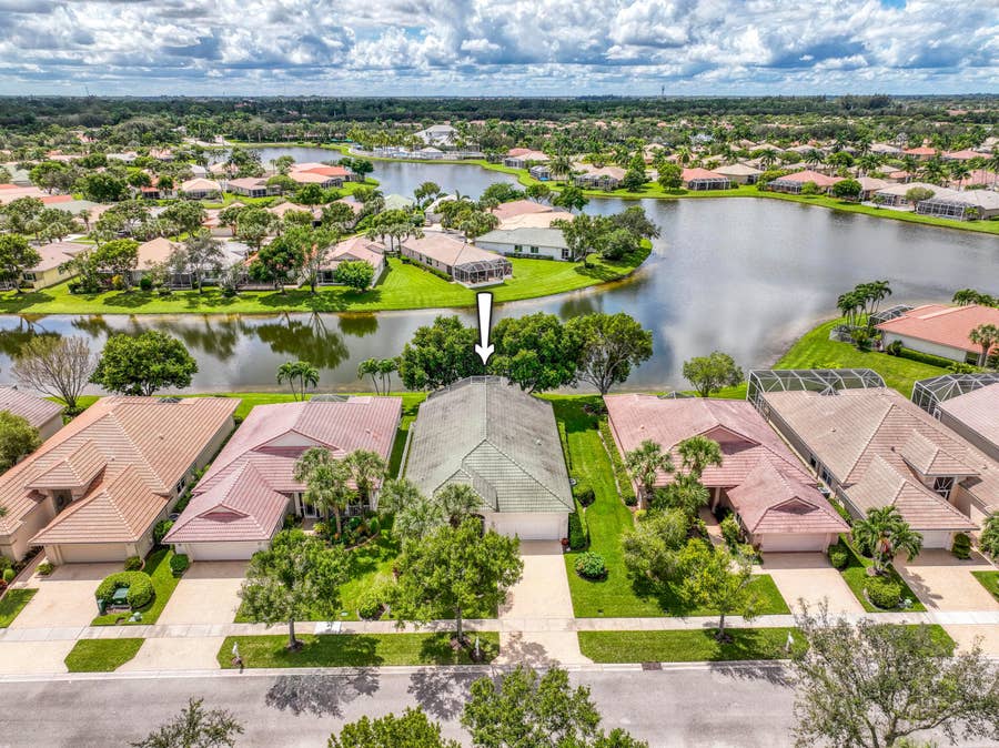 Property photo for 9270 Heron Cove Drive, West Palm Beach, FL