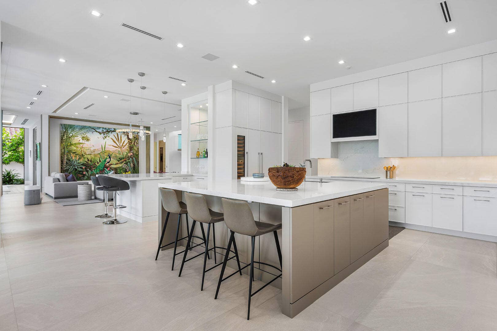 175_Alexander_Palm_Road_17