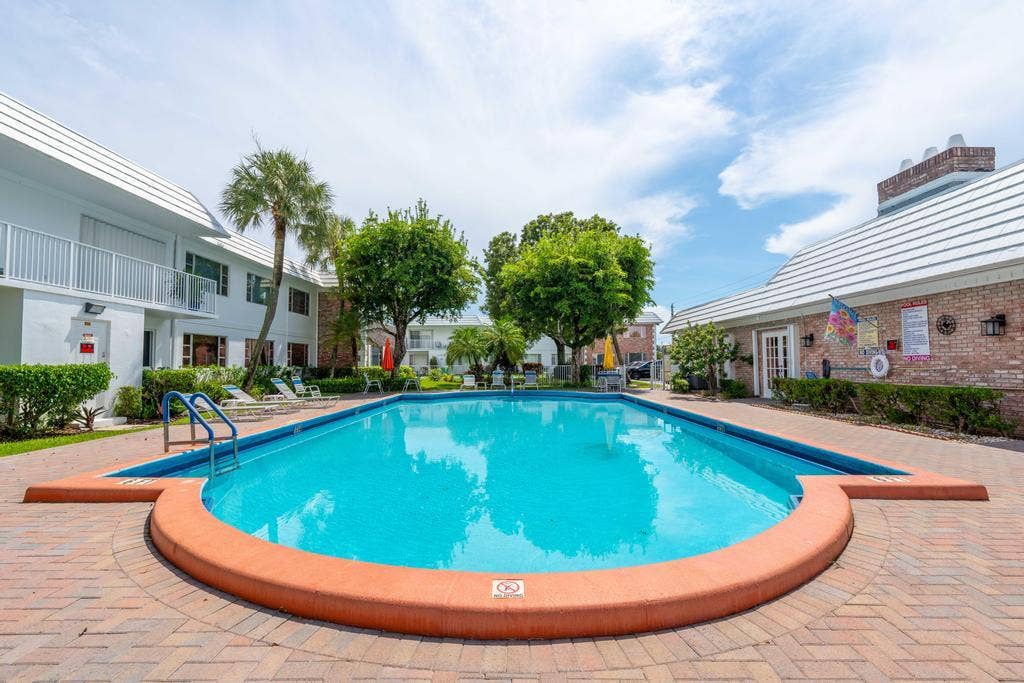 418 S Cypress Road, #128, Pompano Beach, FL 33060 Heated Clubhouse Pool
