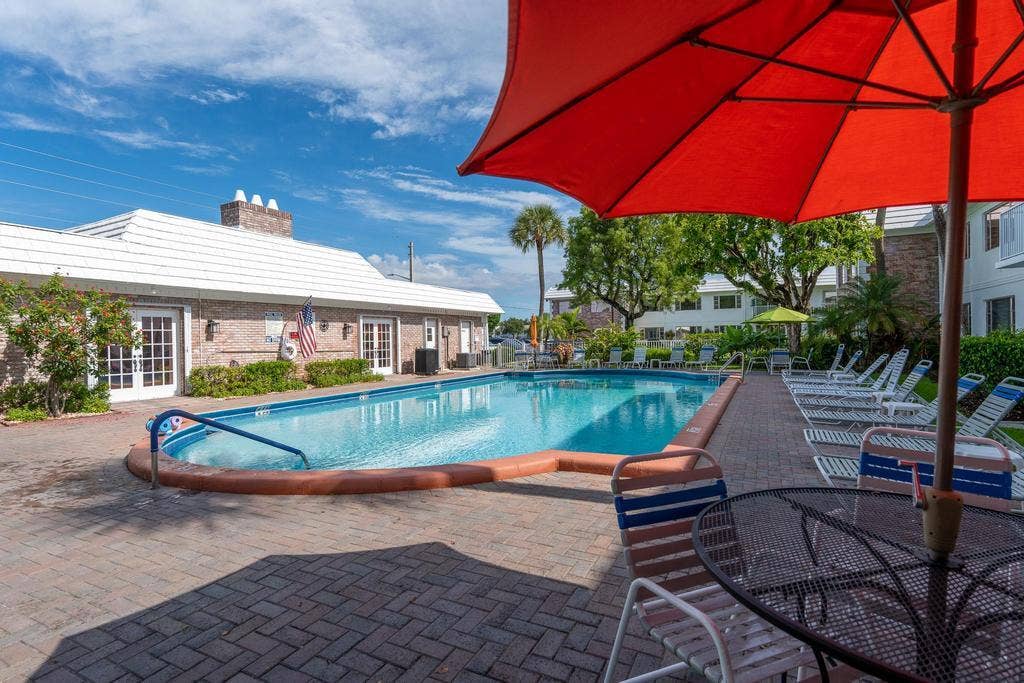 418 S Cypress Road, #128, Pompano Beach, FL 33060 Clubhouse HEATED Pool