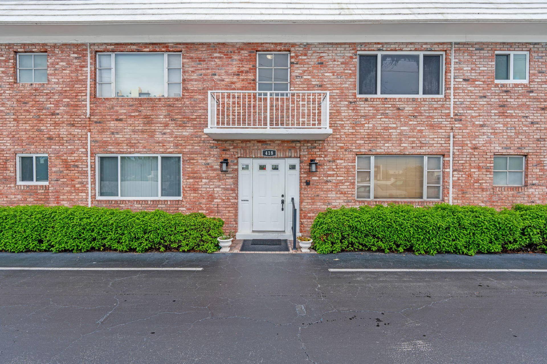 418 S Cypress Road, #128, Pompano Beach, FL 33060 Building 1, 418 S Cypress Rd