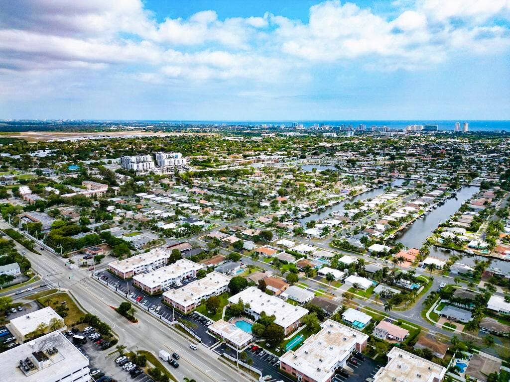 418 S Cypress Road, #128, Pompano Beach, FL 33060 Arial Virginian