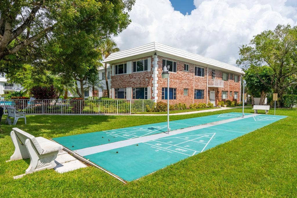 418 S Cypress Road, #128, Pompano Beach, FL 33060 Virginian Apartments Building 4