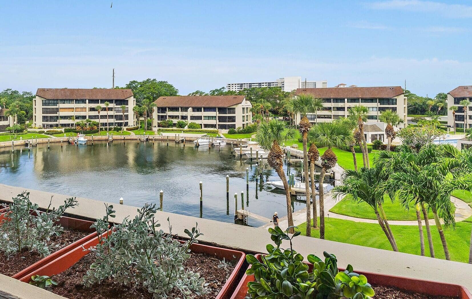 1133 Marine Way E, #I-4r, North Palm Beach, FL 33408 Balcony View