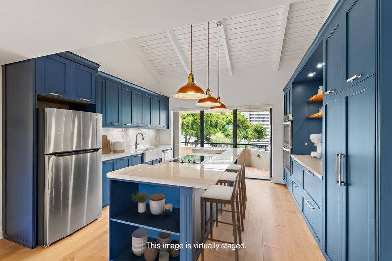 1133 Marine Way E, #I-4r, North Palm Beach, FL 33408 Staged Kitchen