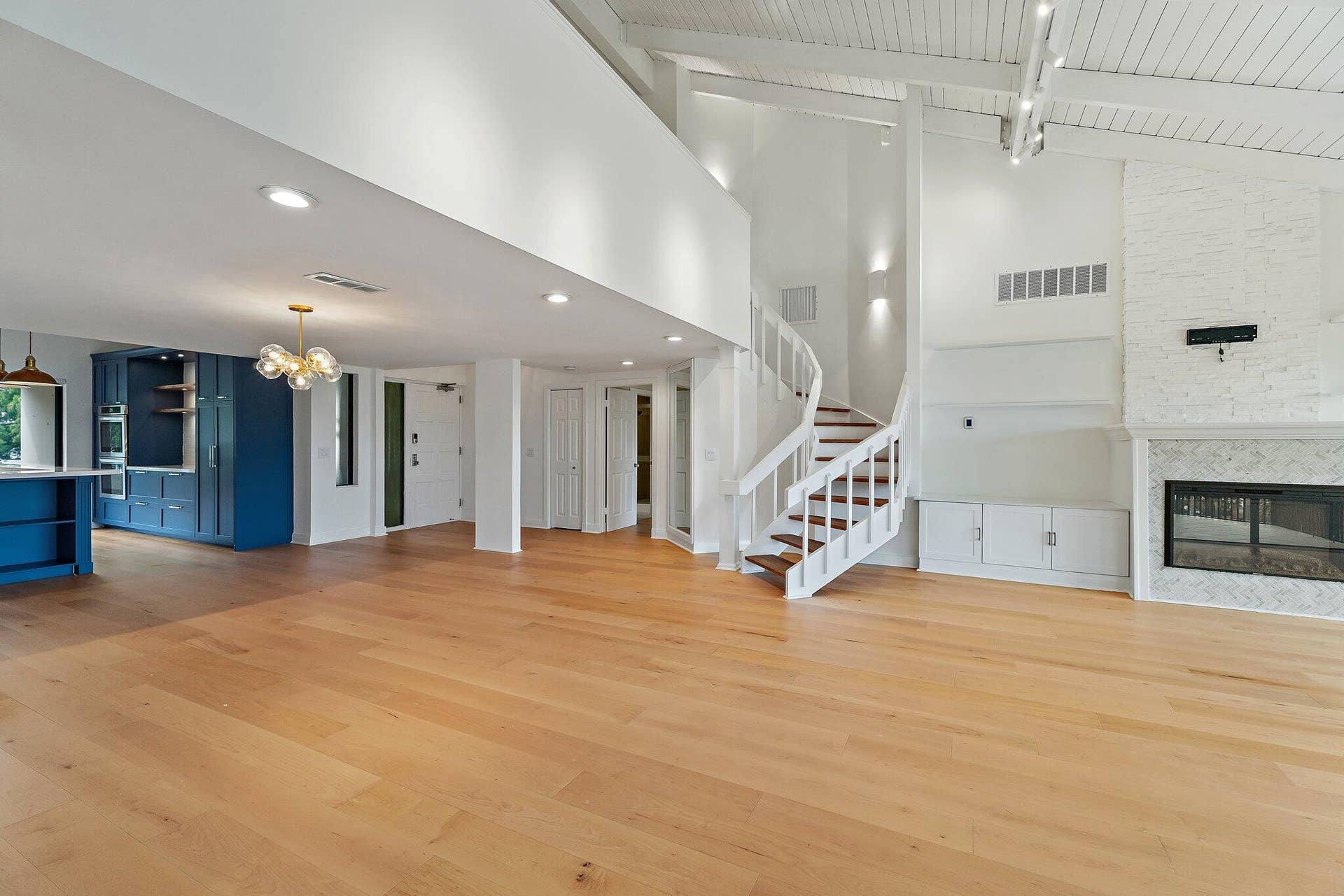 1133 Marine Way E, #I-4r, North Palm Beach, FL 33408 Great Room - Foyer