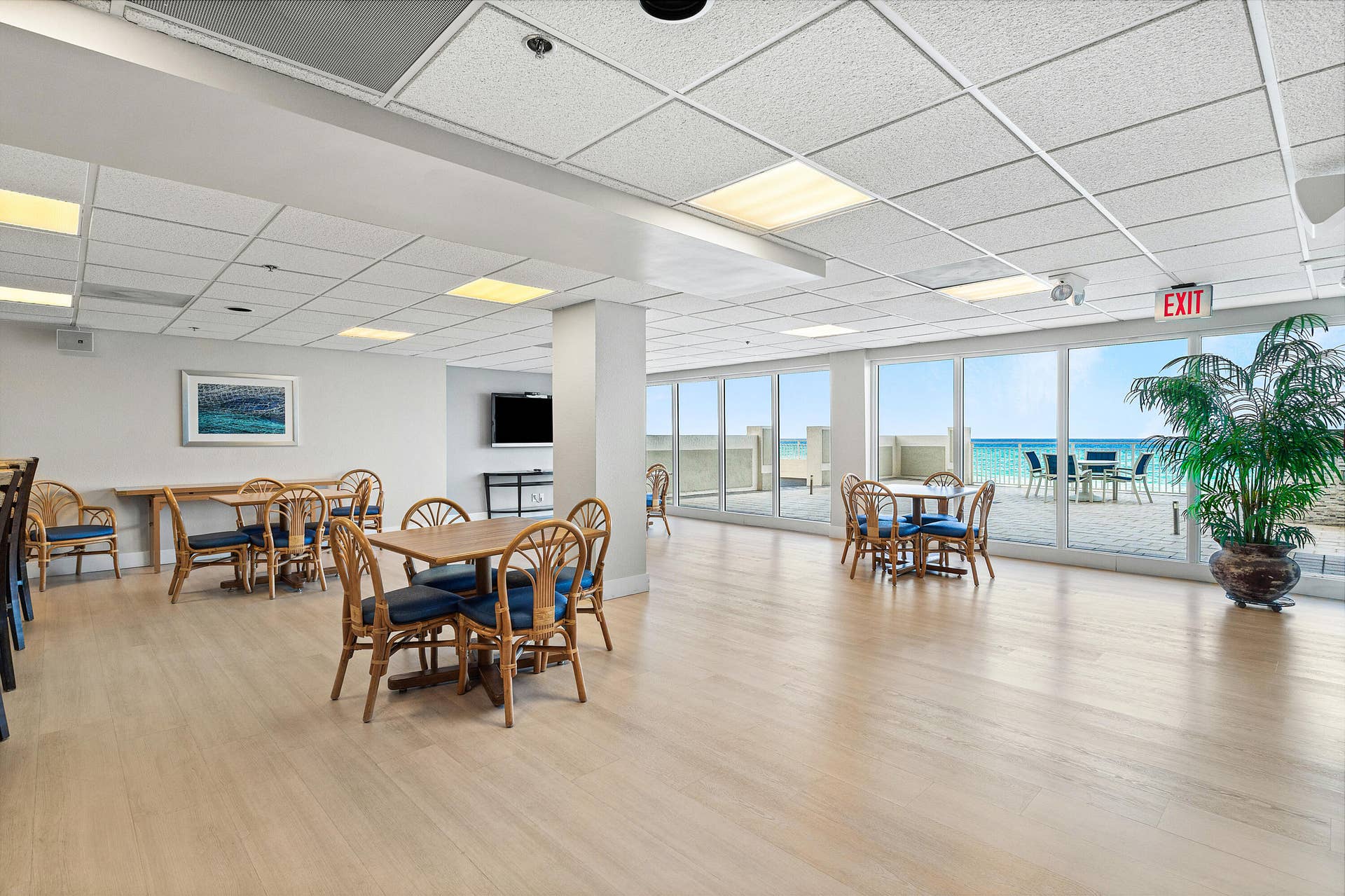 025-4505SouthOceanBoulevard-306-Highland