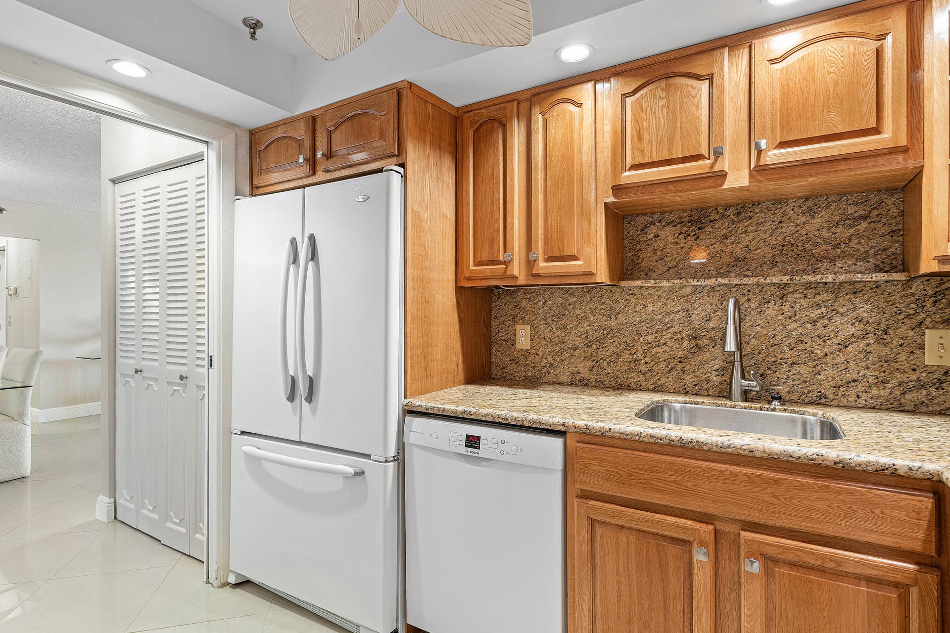 009-4505SouthOceanBoulevard-306-Highland