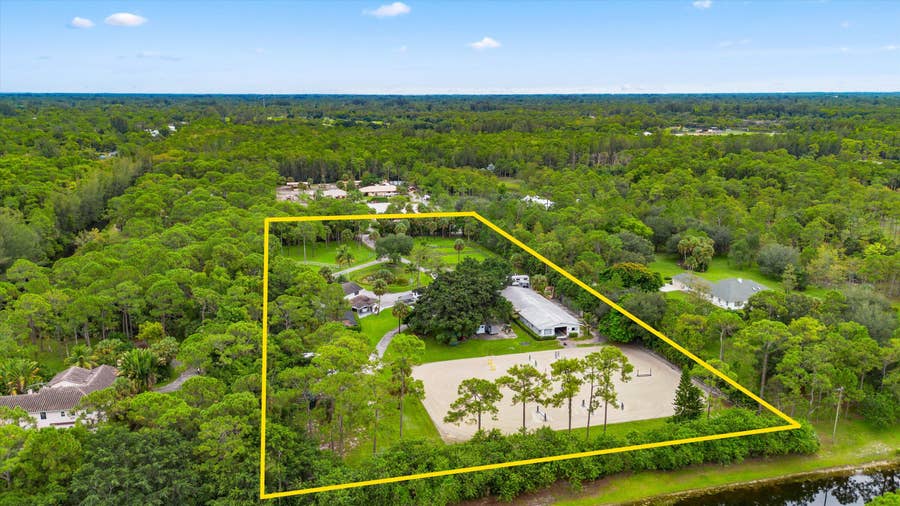 Property photo for 2915 Doe Trail, The Acreage, FL