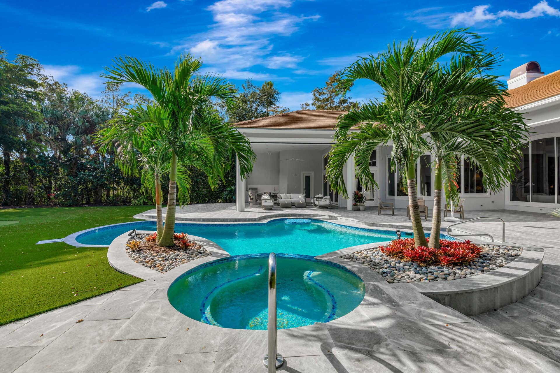 7801 Old Marsh Road, Palm Beach Gardens, FL 33418 Heated Spa