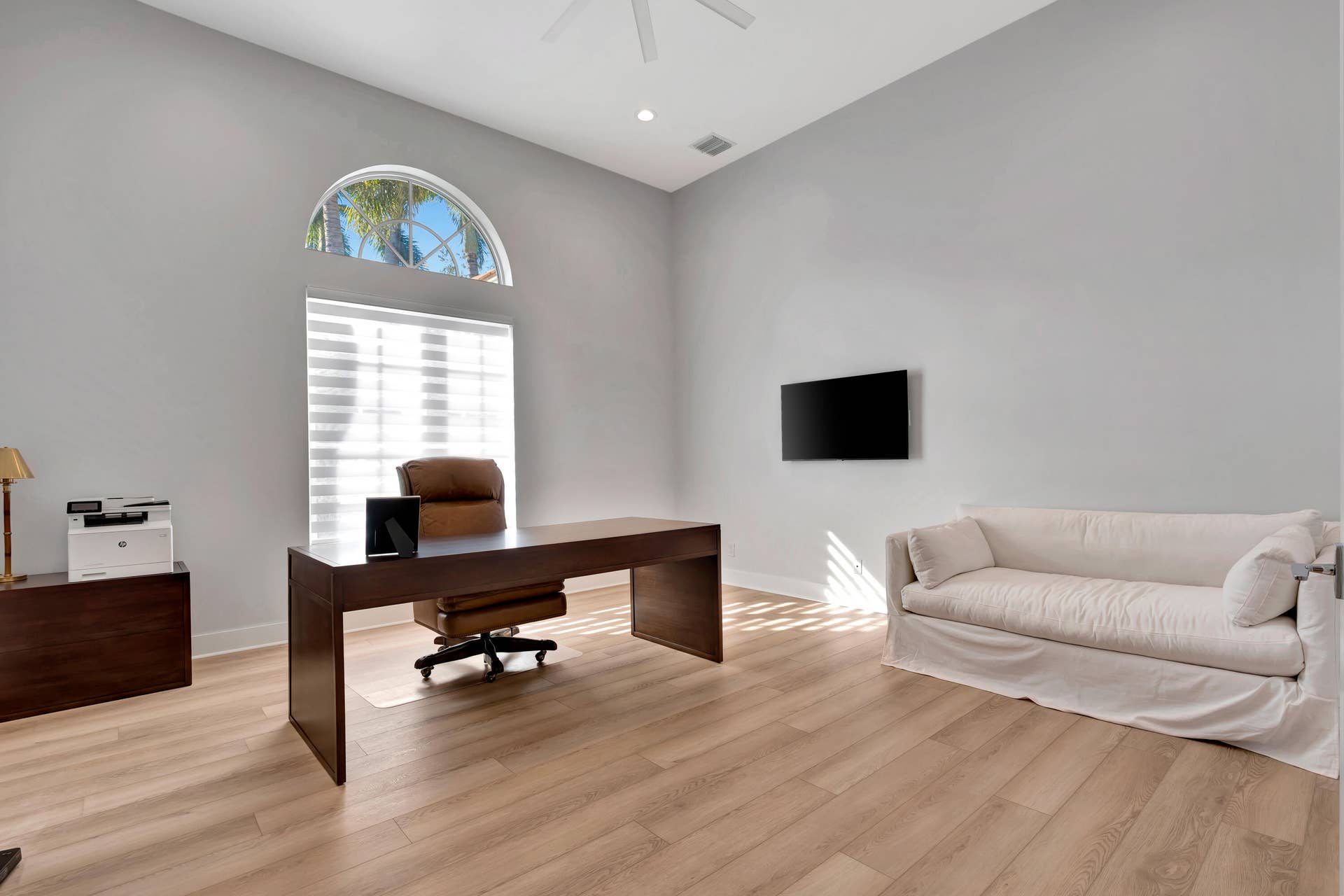 7801 Old Marsh Road, Palm Beach Gardens, FL 33418 Private Office