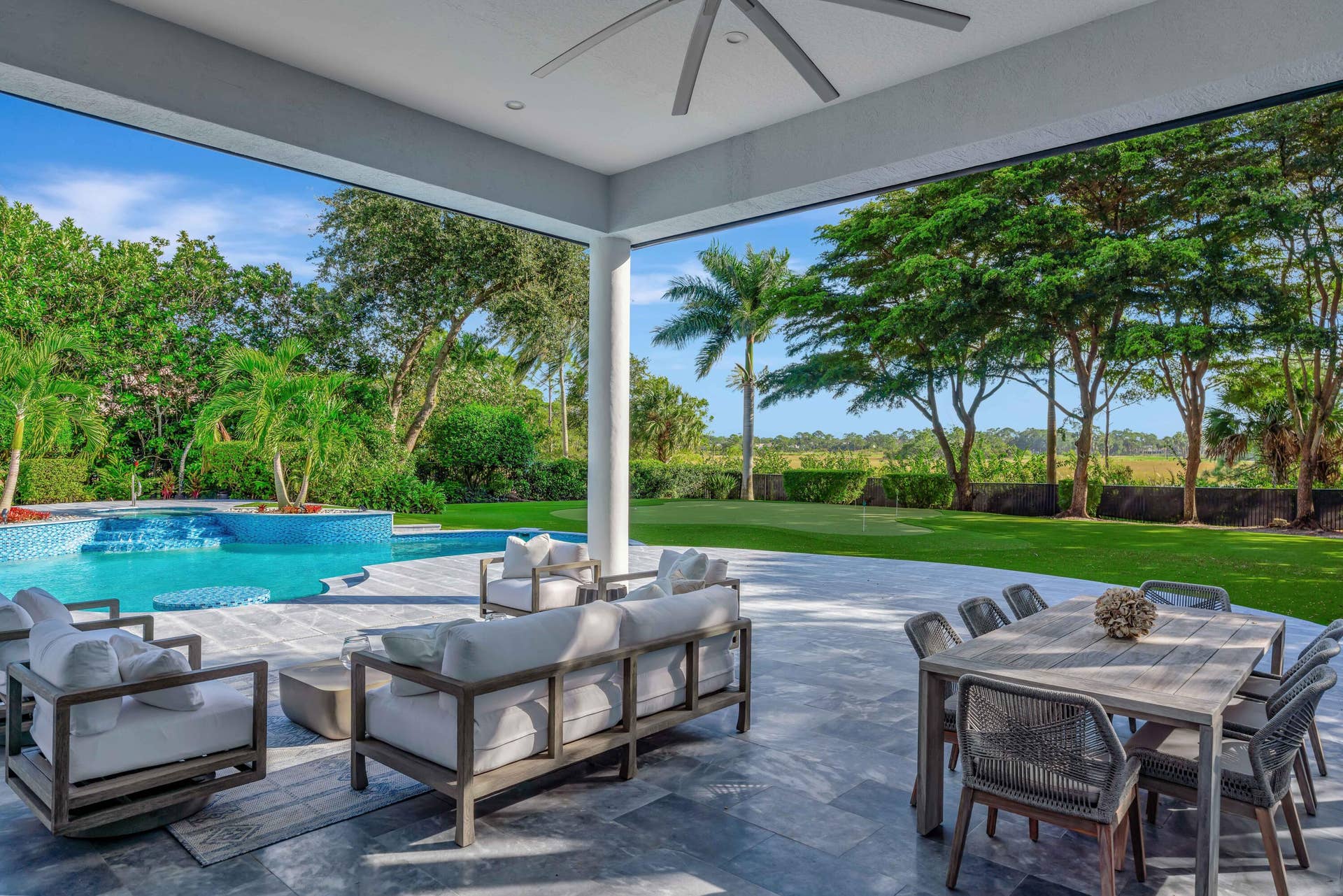 7801 Old Marsh Road, Palm Beach Gardens, FL 33418 Phantom Screens