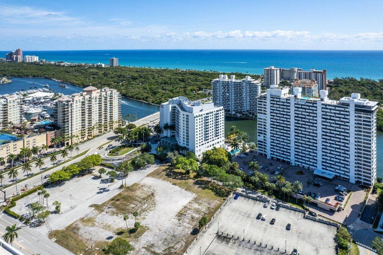 027-2670EastSunriseBoulevard-FortLauderd