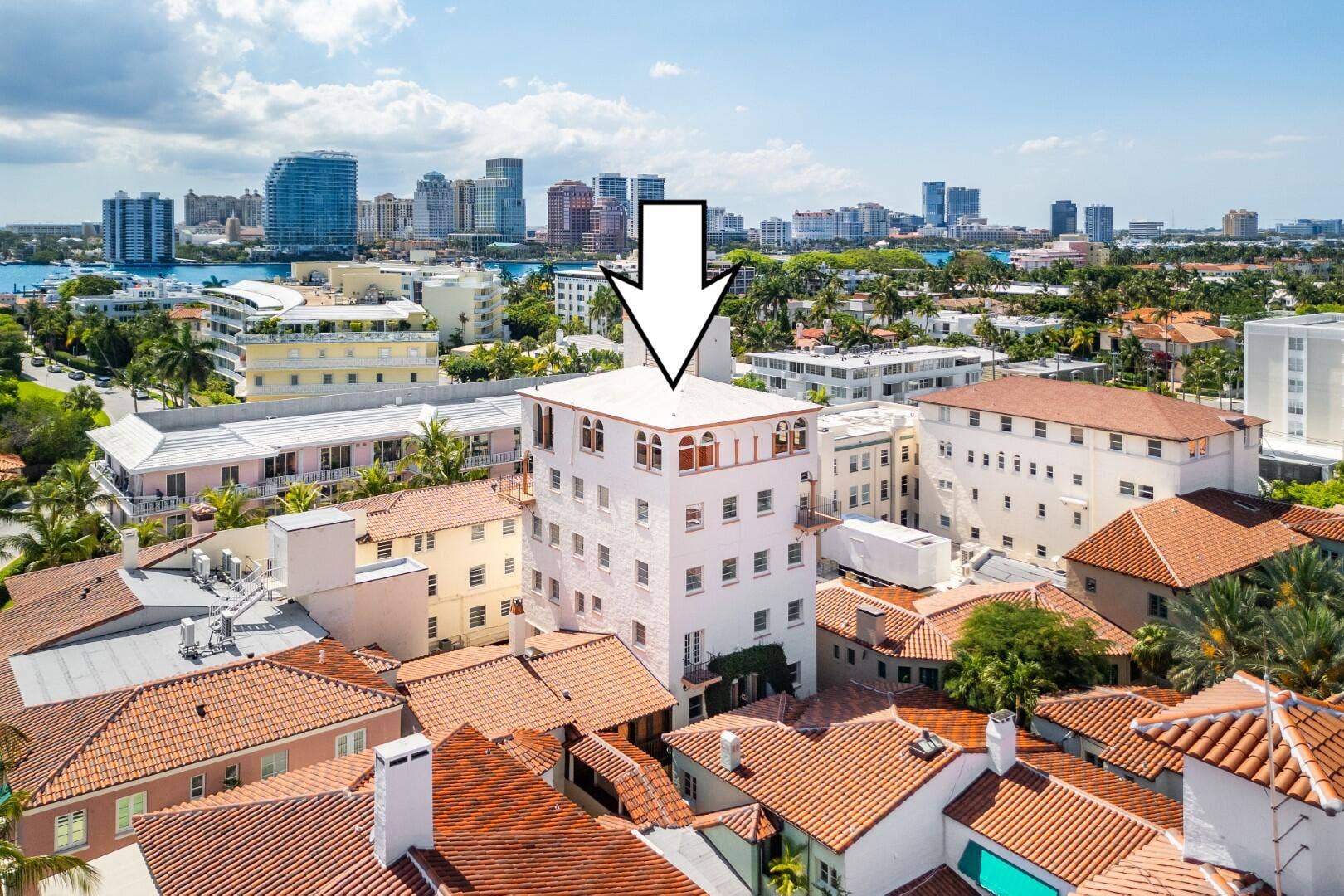 9 Via Parigi, Palm Beach, FL 33480 Building Aerial