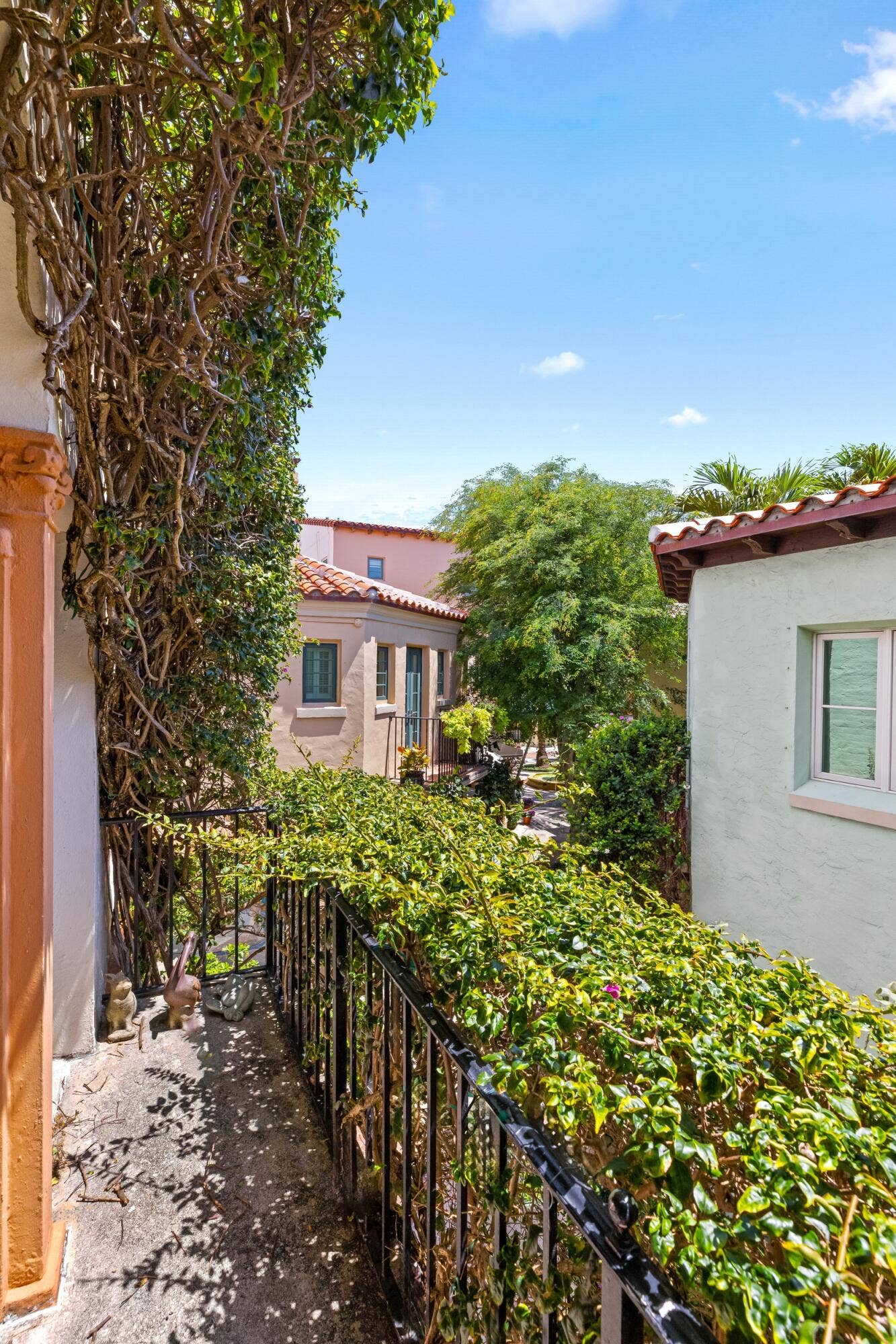 9 Via Parigi, Palm Beach, FL 33480 Balcony