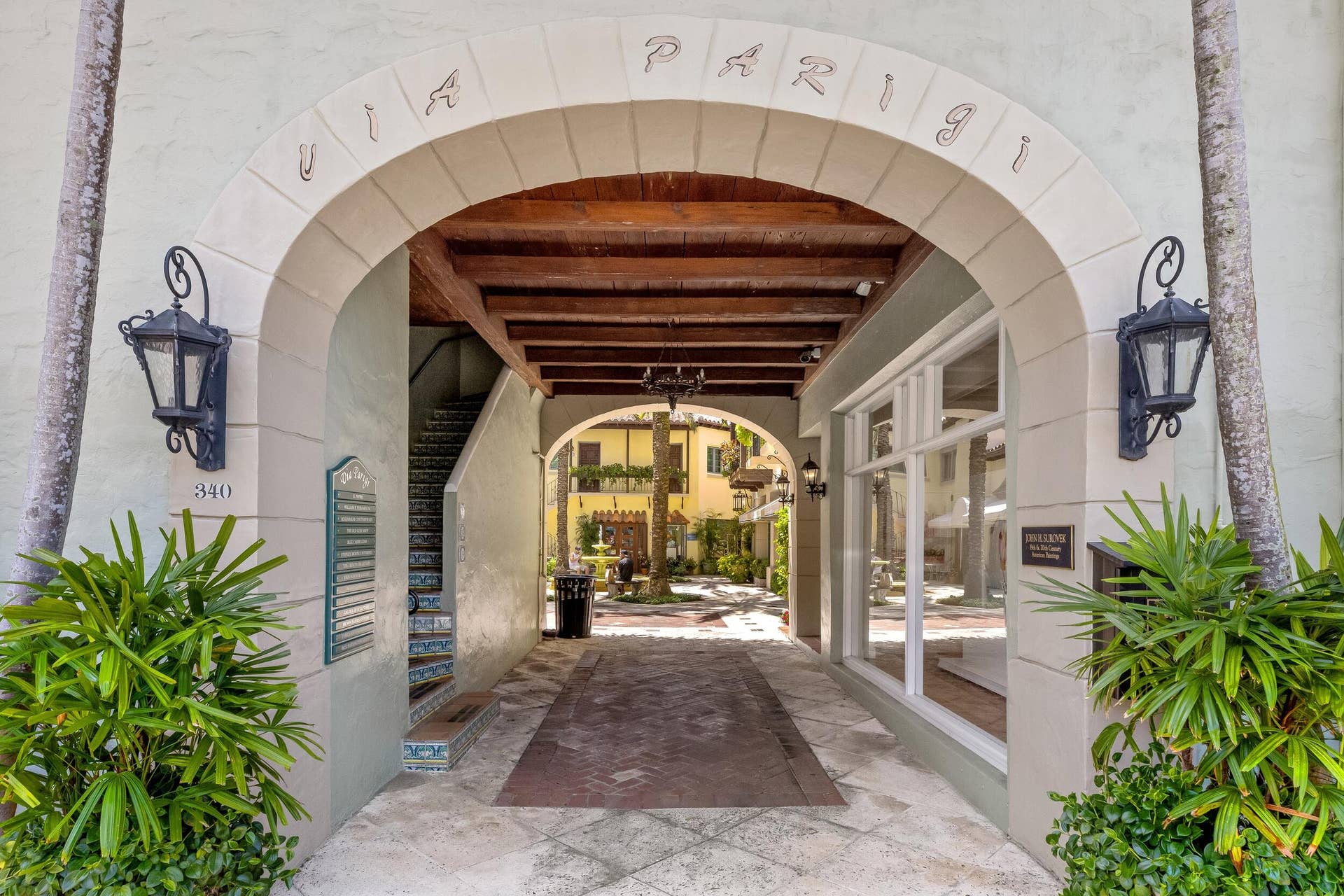 9 Via Parigi, Palm Beach, FL 33480 Exterior