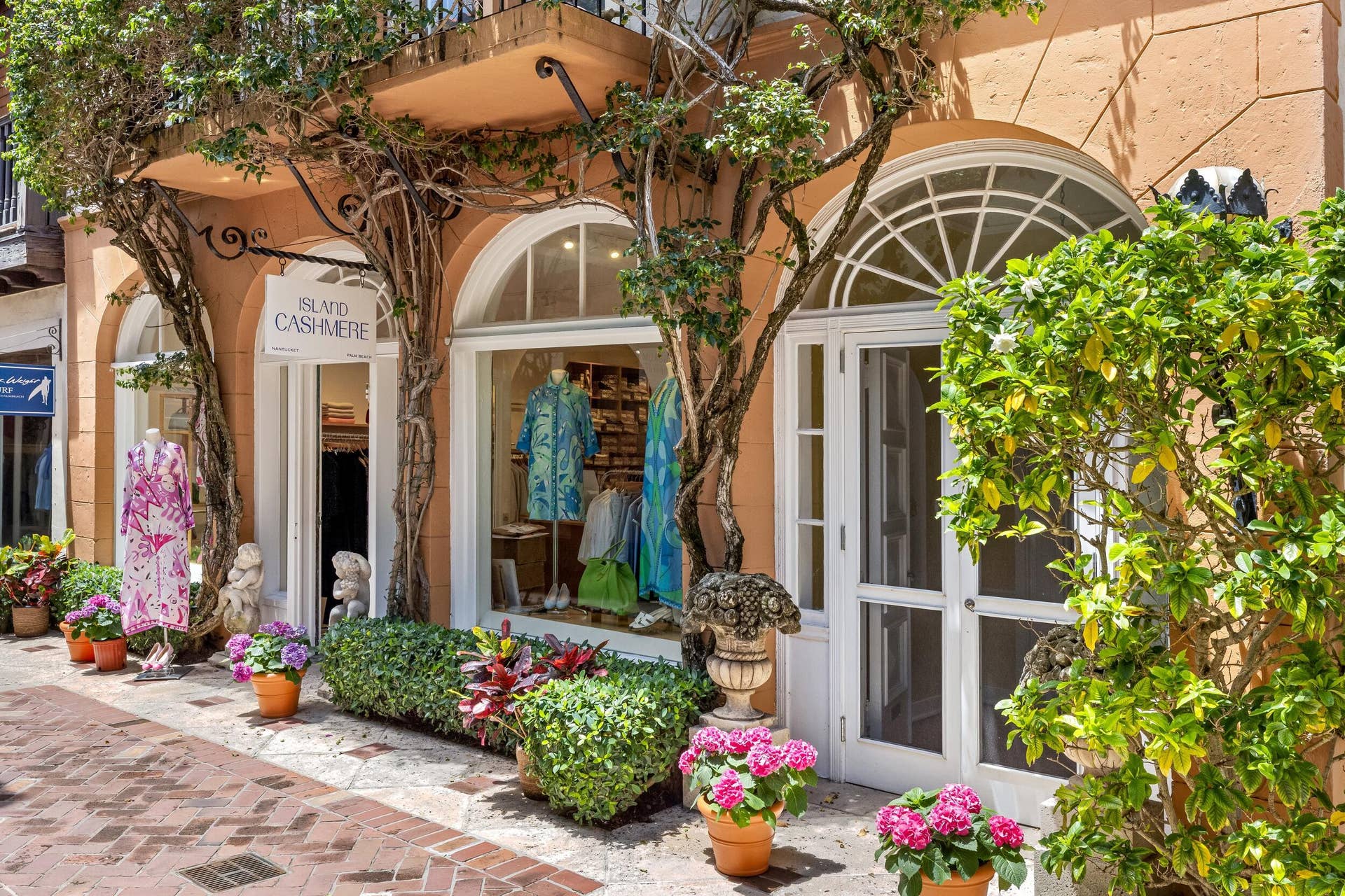 9 Via Parigi, Palm Beach, FL 33480 Exterior