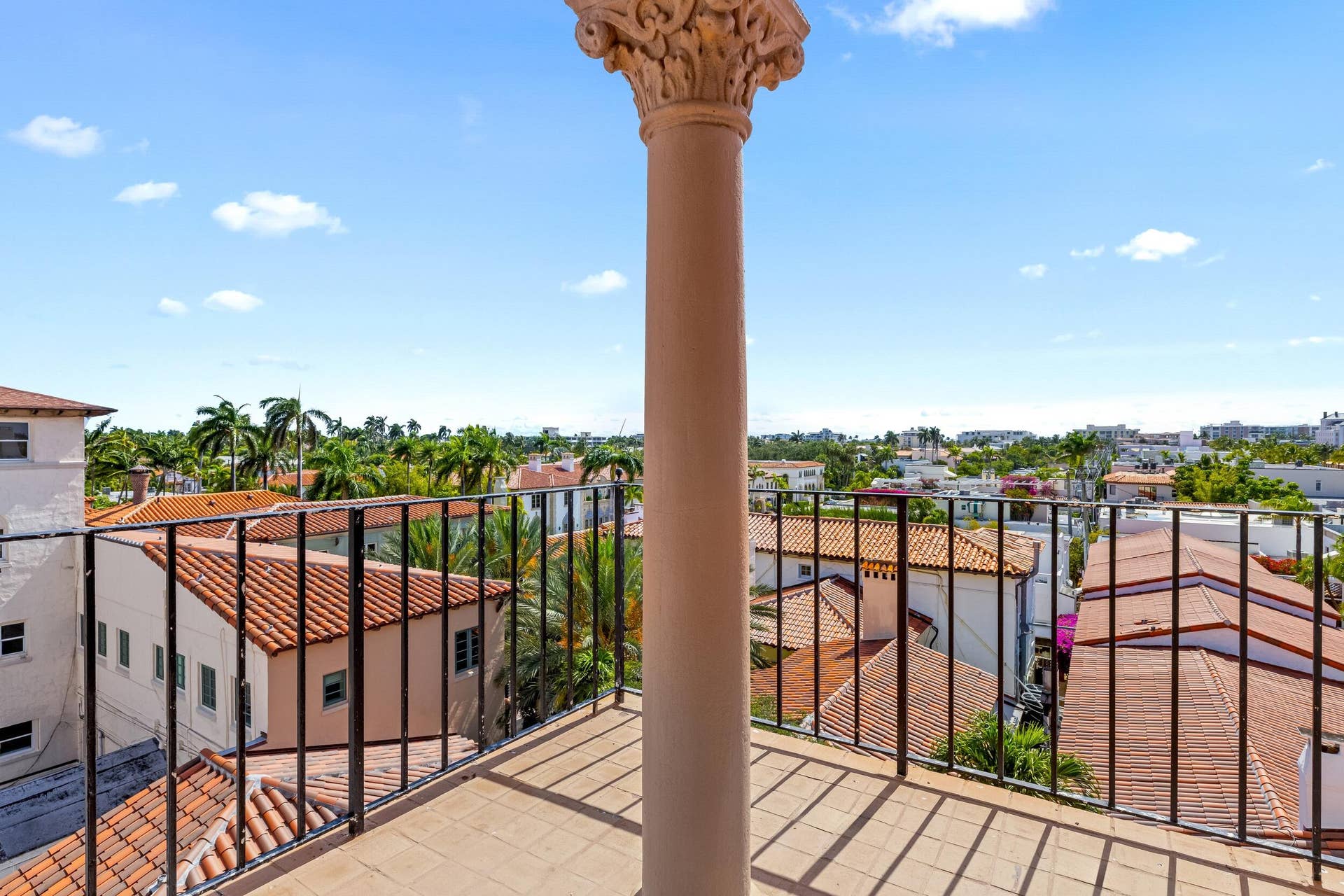 9 Via Parigi, Palm Beach, FL 33480 Penthouse Balcony
