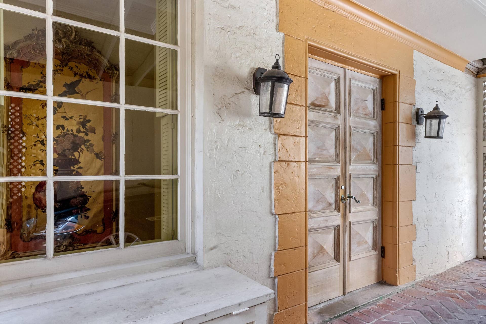 9 Via Parigi, Palm Beach, FL 33480 Building Exterior