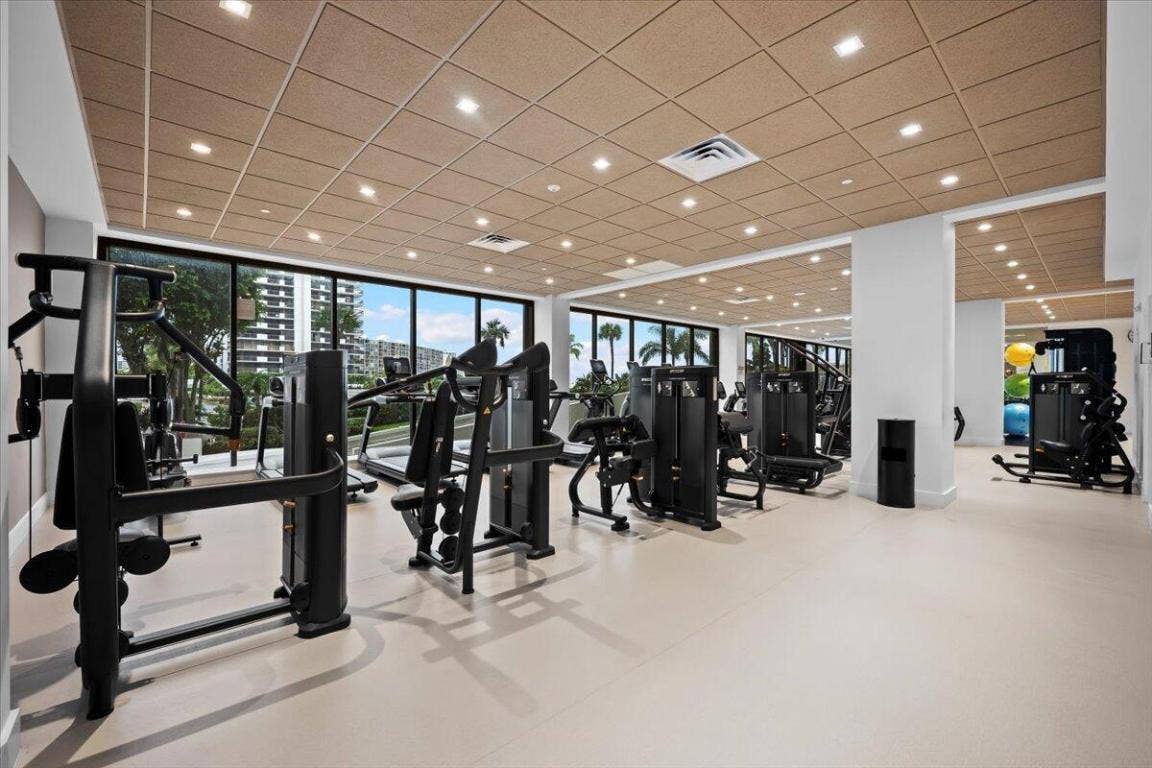 100 Lakeshore Drive, #1854, North Palm Beach, FL 33408 100 Lakeshore Drive, #1854, North Palm Beach, FL 33408