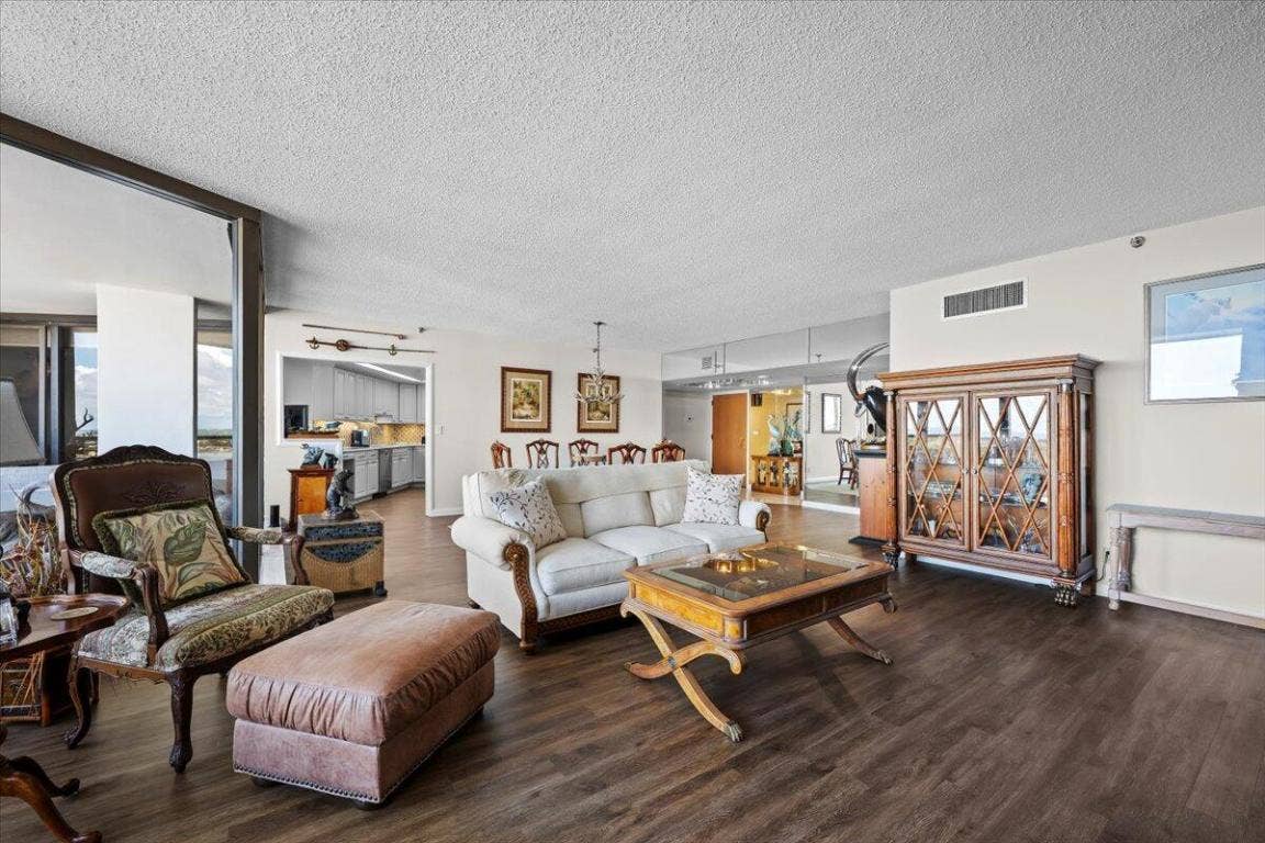 100 Lakeshore Drive, #1854, North Palm Beach, FL 33408 100 Lakeshore Drive, #1854, North Palm Beach, FL 33408