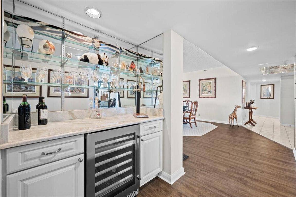 100 Lakeshore Drive, #1854, North Palm Beach, FL 33408 100 Lakeshore Drive, #1854, North Palm Beach, FL 33408