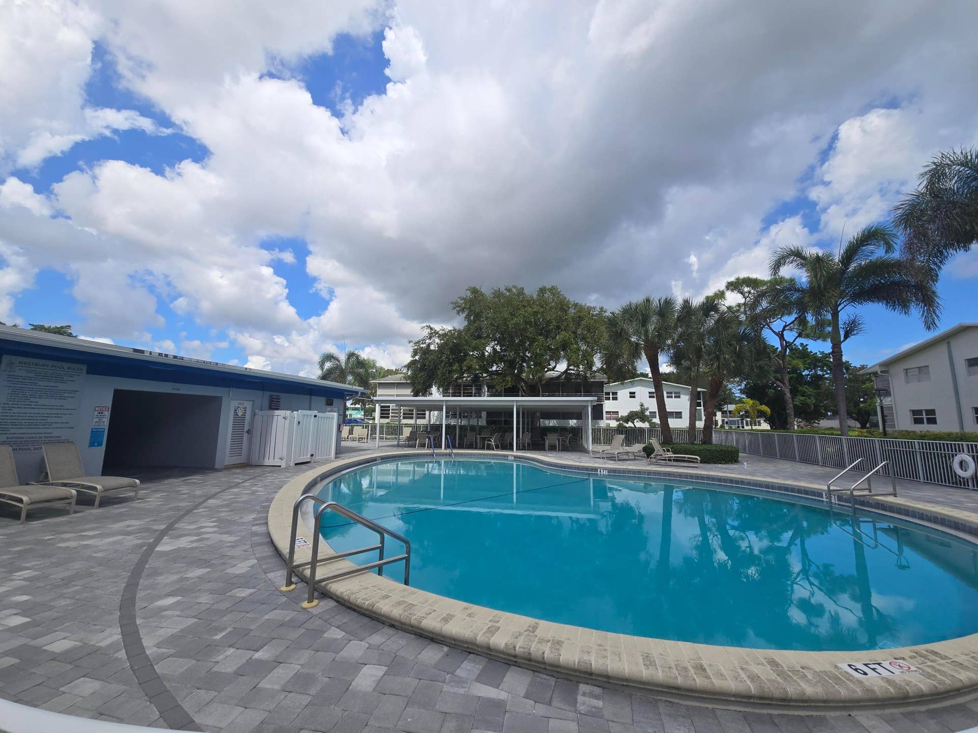 2010 Westbury F, #2010, Deerfield Beach, FL 33442 2025-10-01 12.45.51