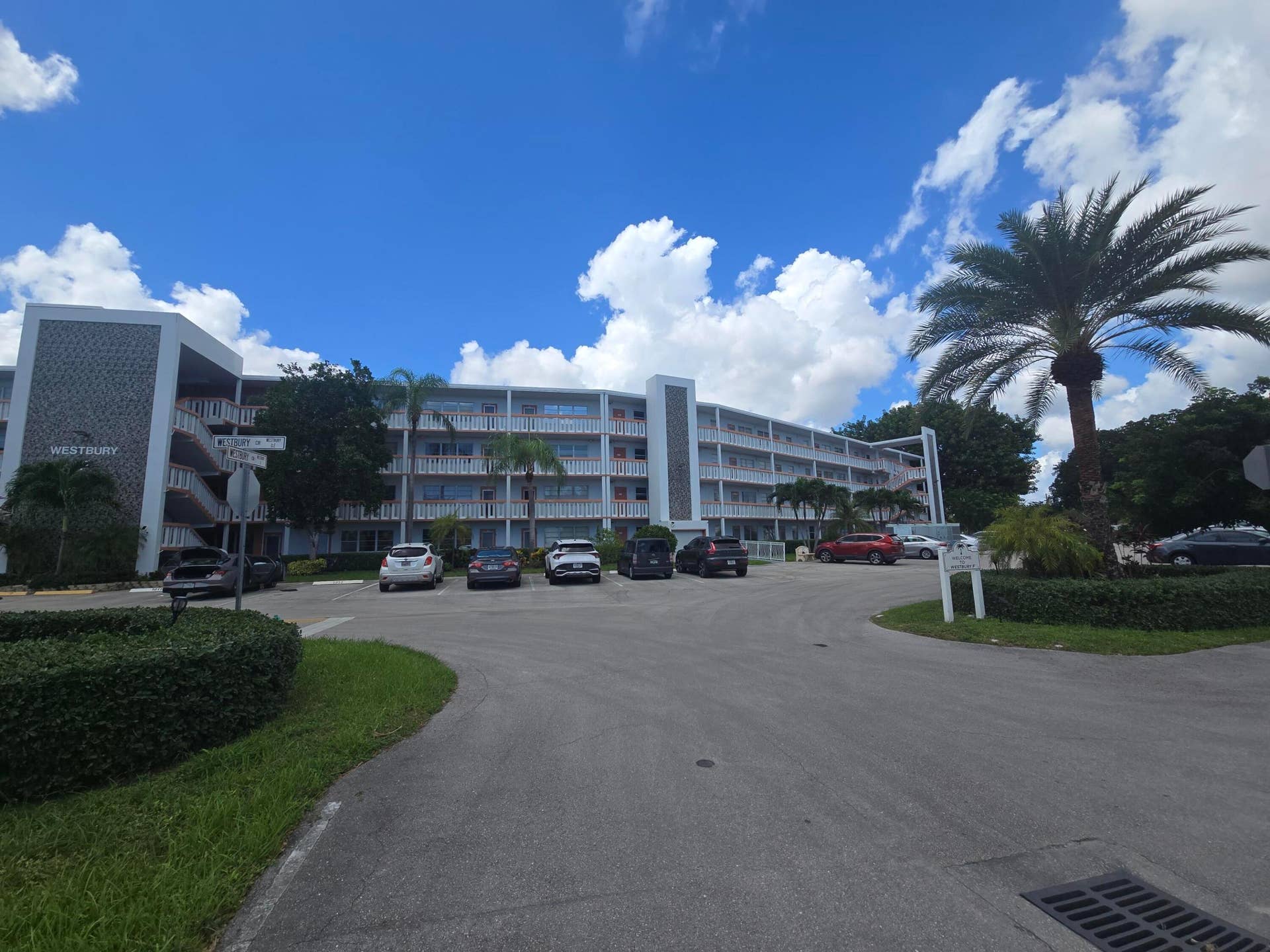 2010 Westbury F, #2010, Deerfield Beach, FL 33442 2025-10-01 12.41.37