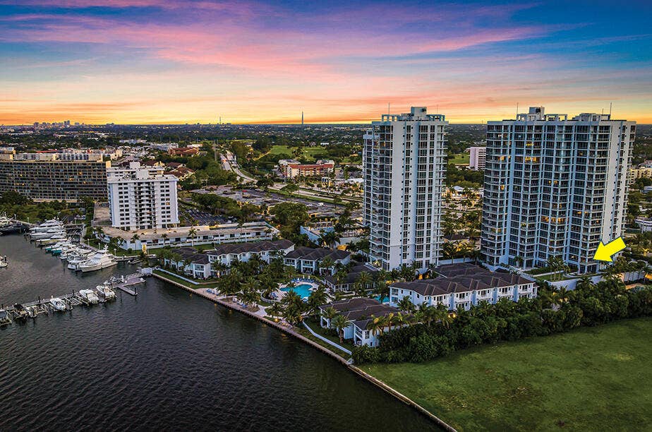 1 Water Club Way, #402, North Palm Beach, FL 33408 1 Water Club Way 402 - Twilights -2