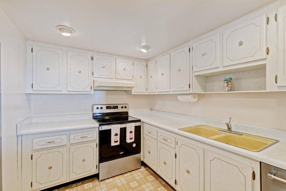 2800 N Ocean Drive, #B - 6d, Singer Island, FL 33404 2800 N Ocean Drive, #B - 6d, Singer Island, FL 33404