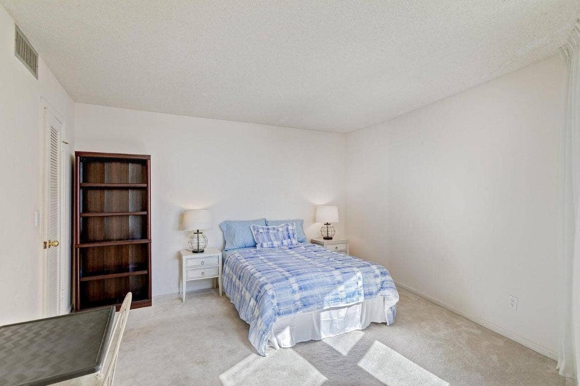 2800 N Ocean Drive, #B - 6d, Singer Island, FL 33404 2800 N Ocean Drive, #B - 6d, Singer Island, FL 33404